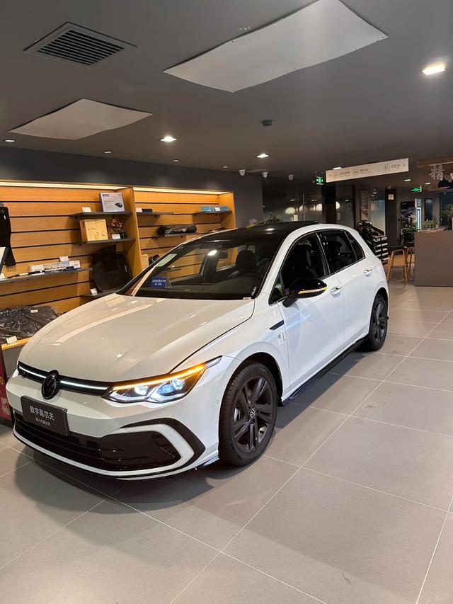 智馭未來，大眾高爾夫—科技與舒適的完美平衡-有駕