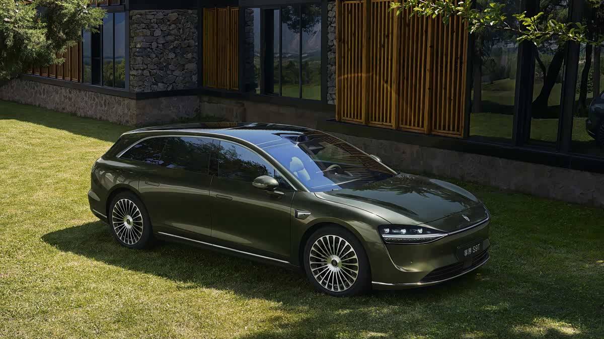 疑似配備副駕娛樂(lè)屏 享界S9T內(nèi)飾諜照曝光