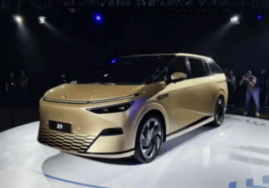 小鵬X9新車型申報,正式進軍增程式市場,價格更便宜