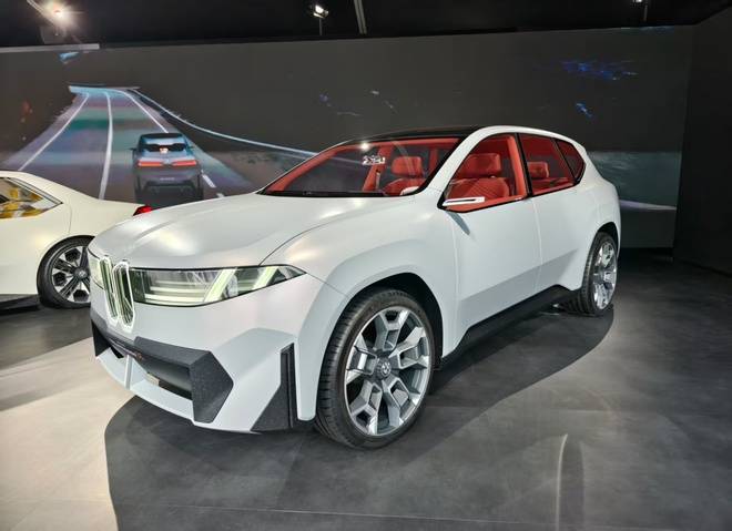 千呼萬喚駛出來 寶馬新世代慕尼黑首秀