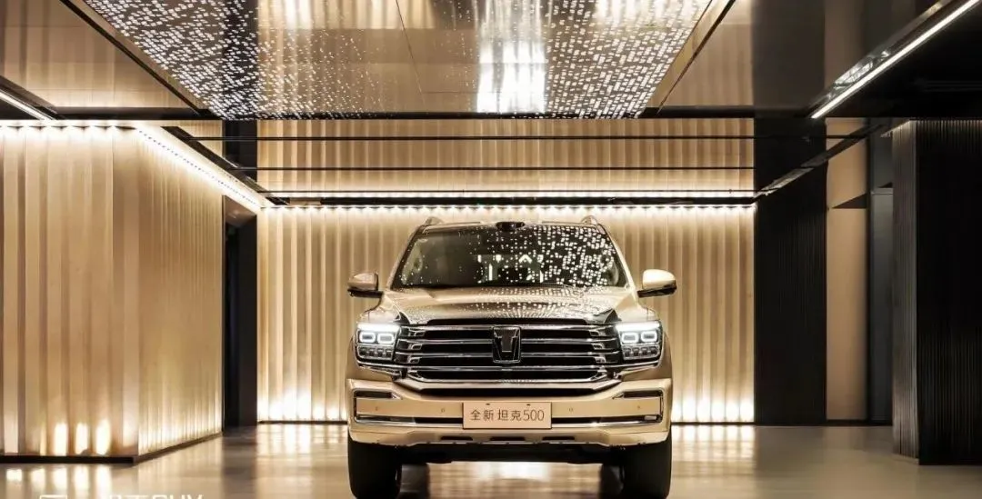 全新坦克500 Hi4Z智享版預售價38.88萬元,全新坦克500 Hi4T智享版預售價36萬元