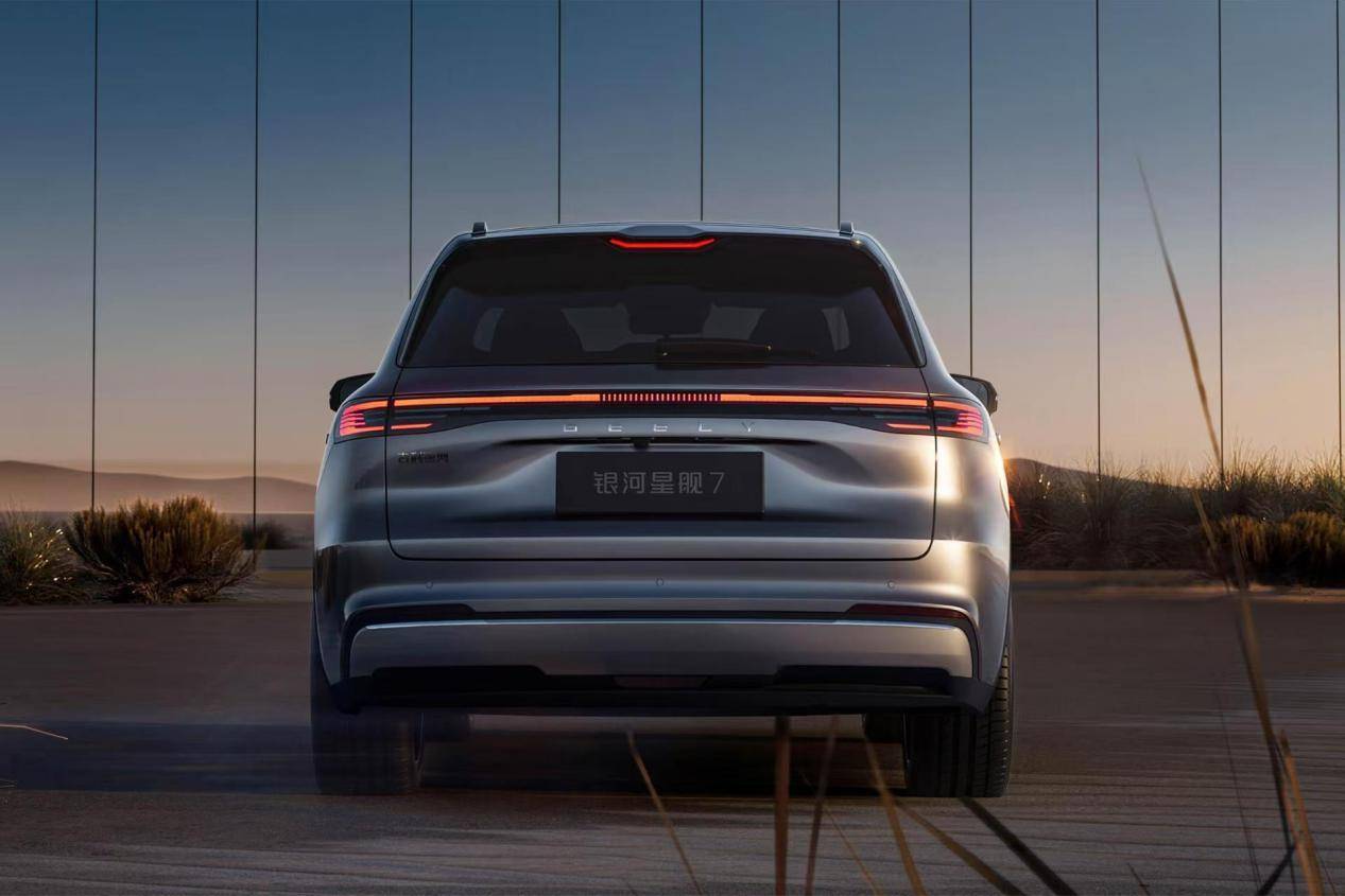 吉利銀河的“逆襲之路”:模仿比亞迪,成為比亞迪?