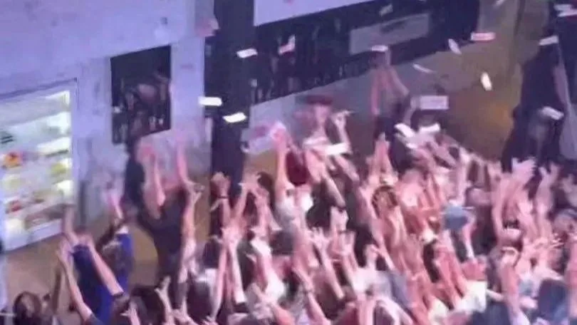 3天怒漲400億,狂人劉靖康,宣戰500億大疆 3天怒漲400億,狂人劉靖康,宣戰500億大疆