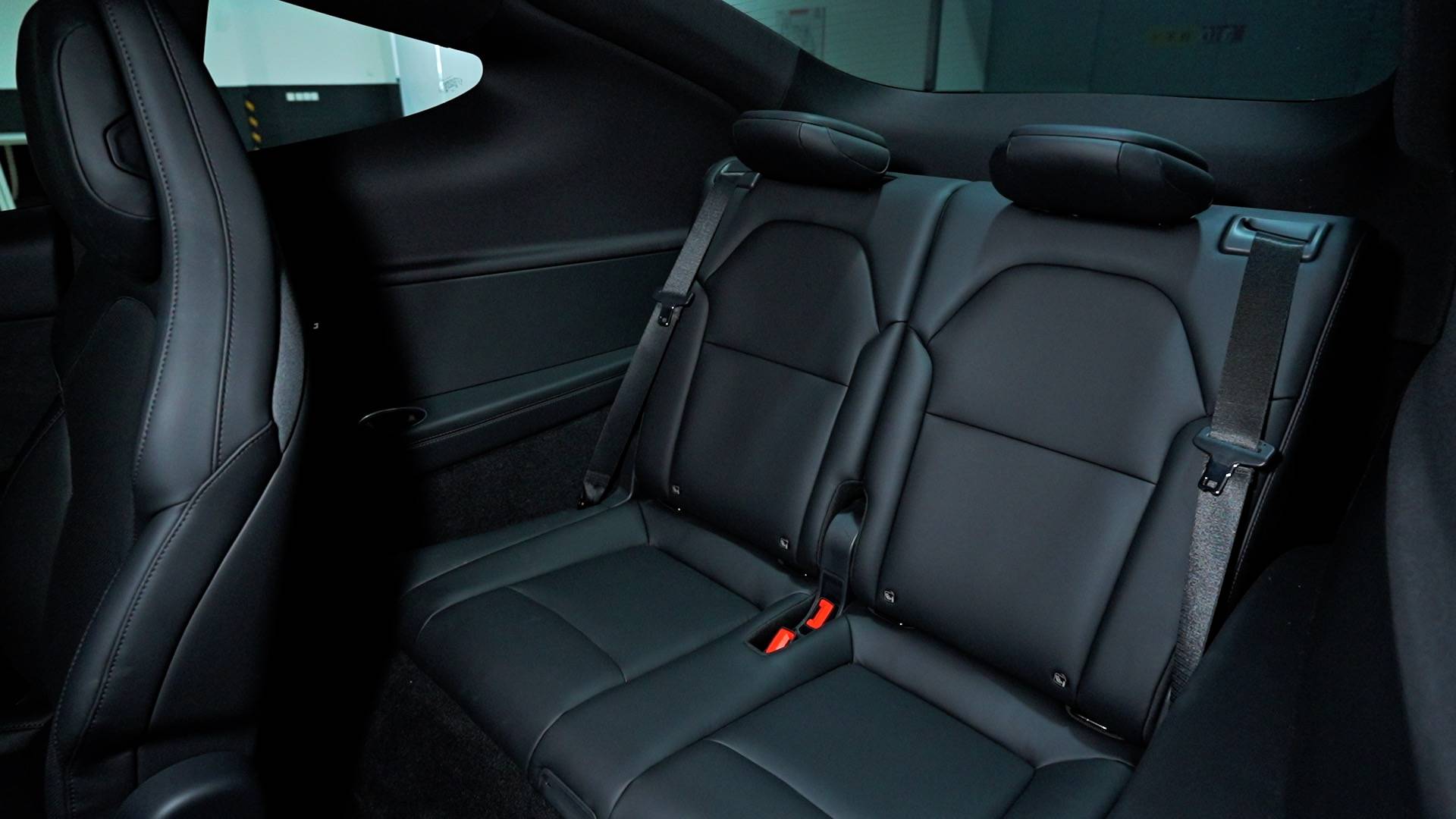 靜態體驗特斯拉Model YL:三排空間不磨人,33.9萬注定爆單