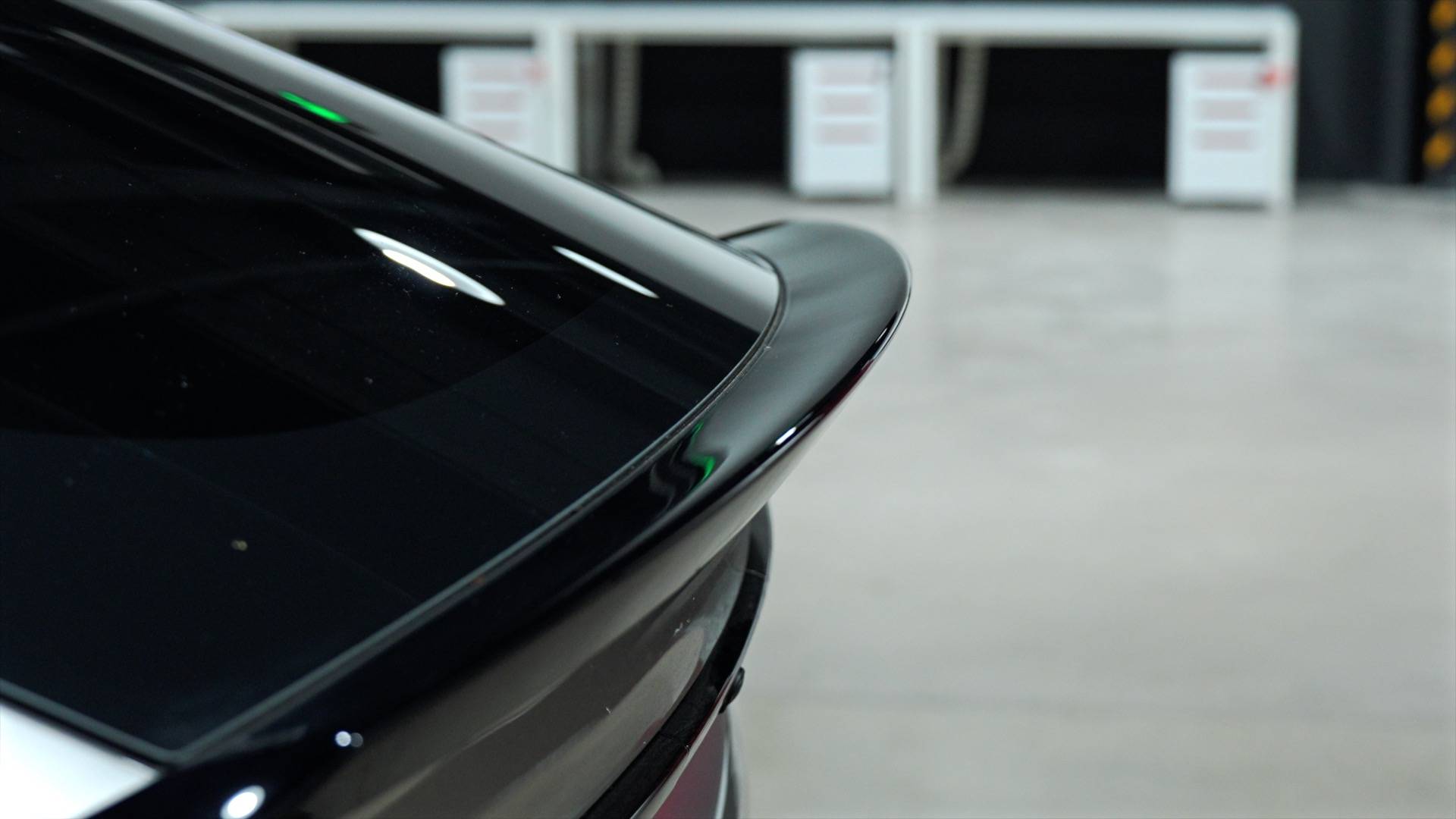 靜態體驗特斯拉Model YL:三排空間不磨人,33.9萬注定爆單