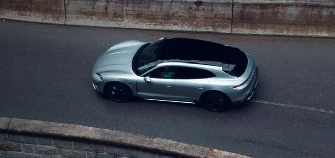 法拉利首款電車,一亮相就蒸發127億市值?