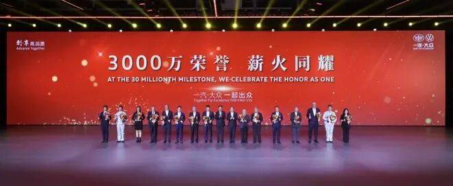 捷達品牌借勢一汽-大眾的體系力,獨立后迅速贏得市場認可,再次證明了體系競爭力的強大力量