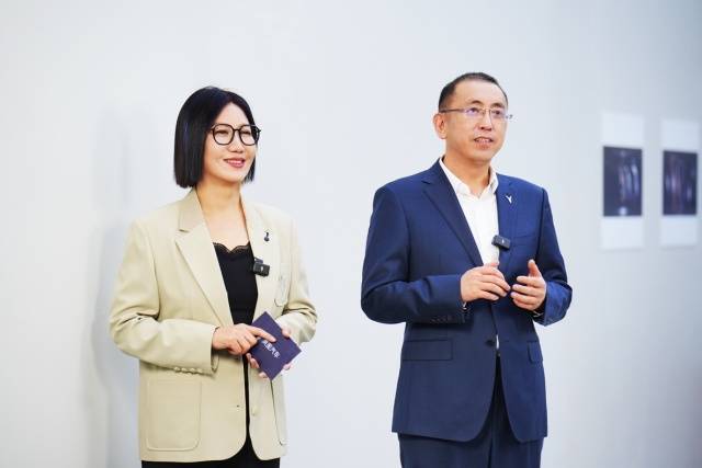 揭秘嵐圖泰山智能座艙:從山海萬象設計到全場景AI交互的跨越