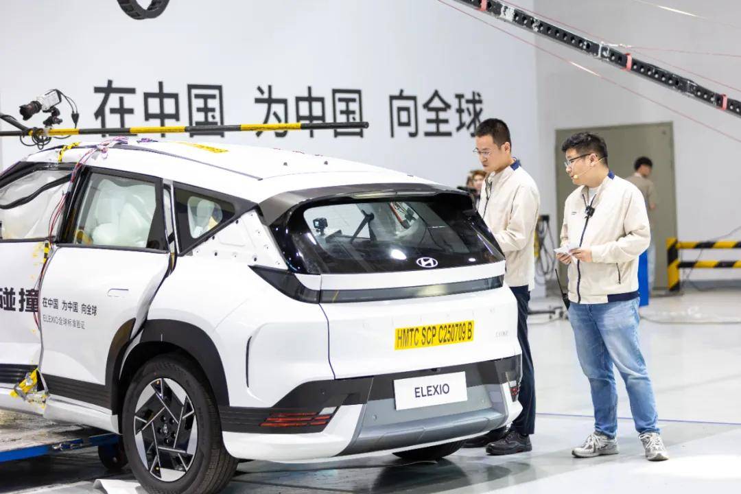 14.98萬,722km續航!合資電車終于發力了?