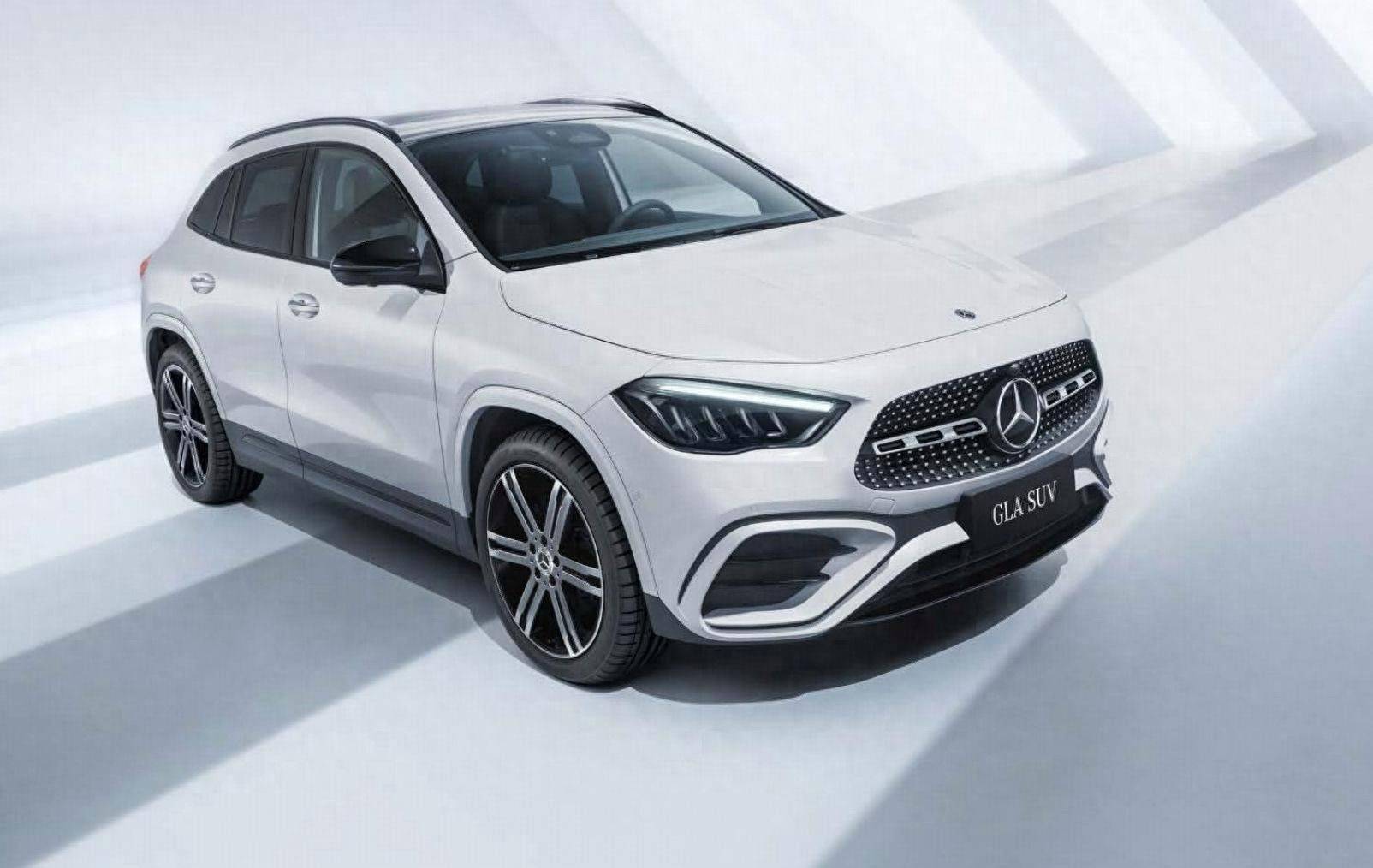 降價12萬,月銷僅5臺!是什么“殺死”了奔馳GLA?