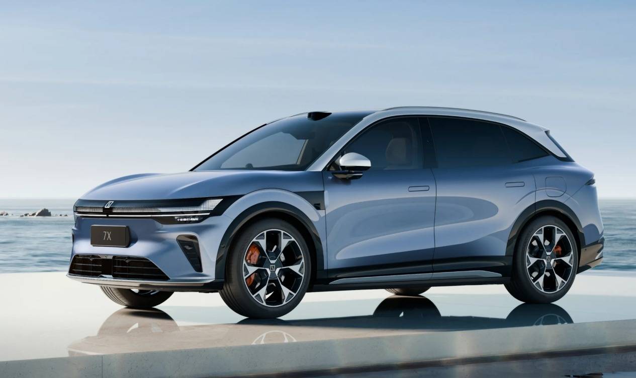 11月重磅車:BBA發(fā)力了,準備彎道超車新勢力?