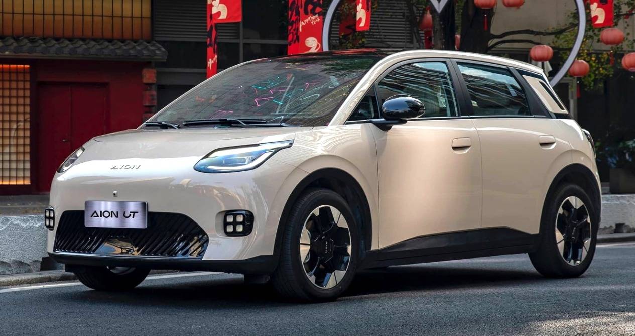 11月重磅車:BBA發(fā)力了,準備彎道超車新勢力?