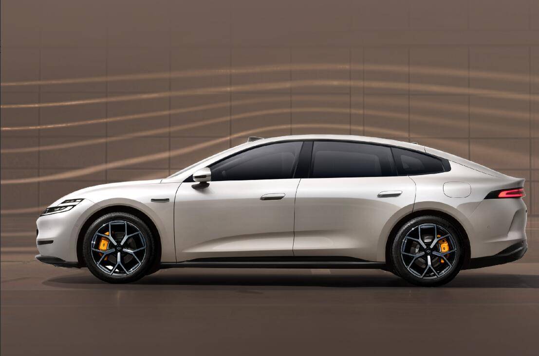 長(zhǎng)安汽車“上強(qiáng)度” 三款新車來襲 全新啟源Q05對(duì)標(biāo)元PLUS