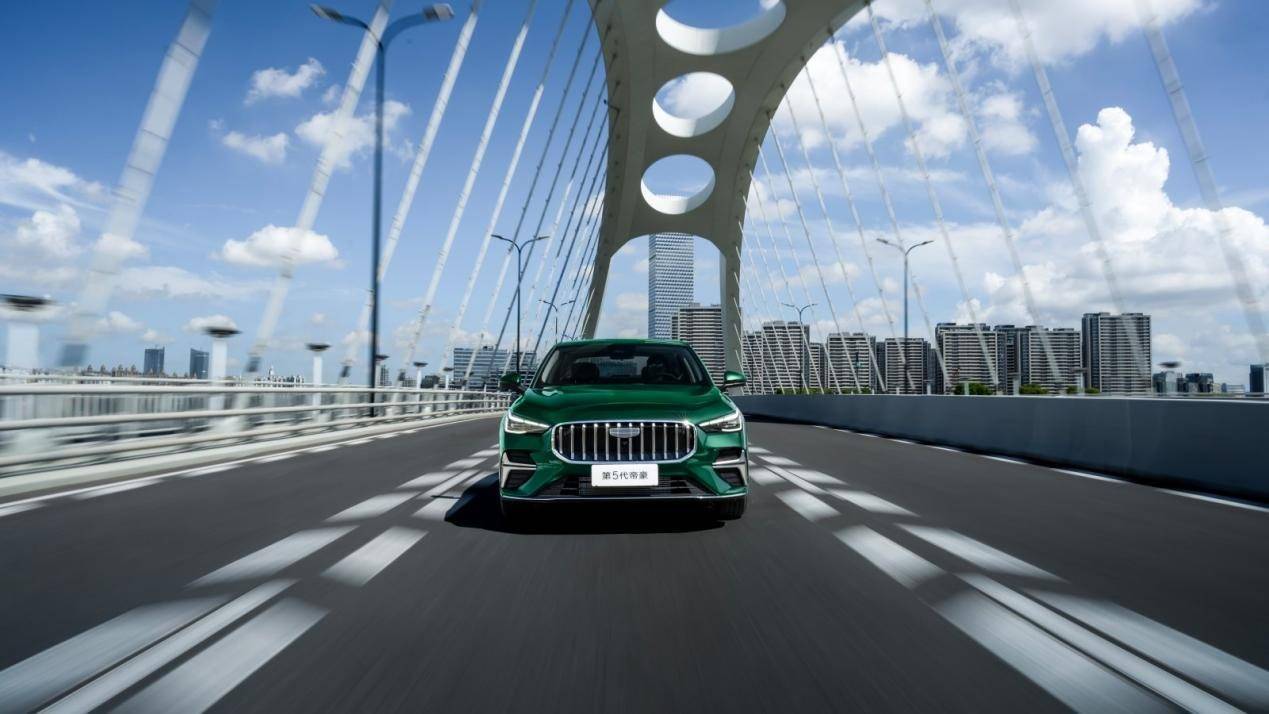 第5代帝豪預售價6.89-8.59萬元,取消手動擋/新增1.5T車型!