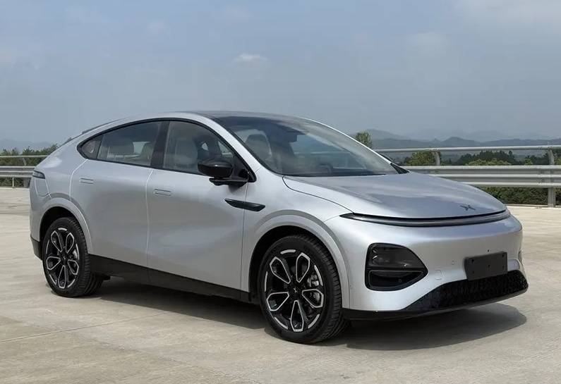 小鵬大舉入場增程市場,P7+和G6增程版曝光,純電續(xù)航超300公里