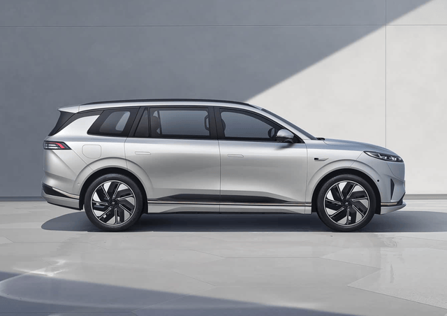 10款六座SUV怎么選?智己LS9、嵐圖泰山熱門車全點評