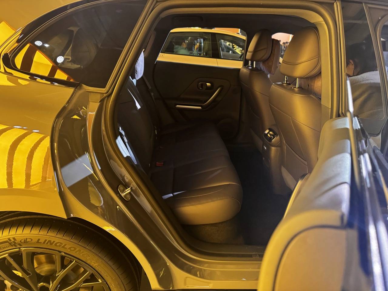 零跑Lafa5,電動(dòng)時(shí)代的高爾夫