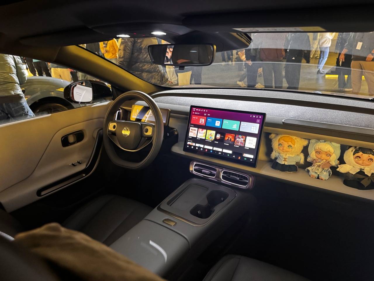 零跑Lafa5,電動(dòng)時(shí)代的高爾夫