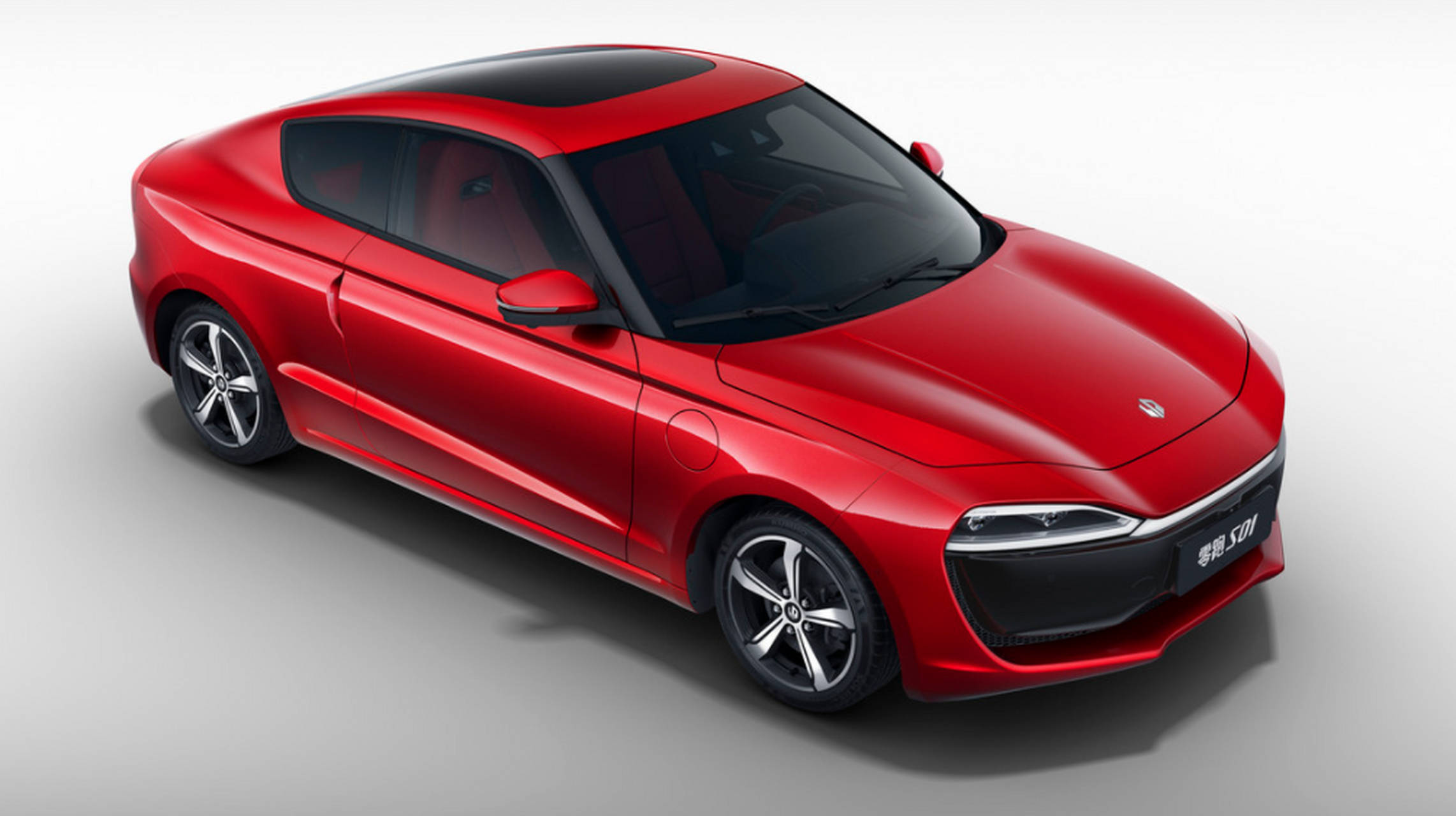 零跑Lafa5,電動(dòng)時(shí)代的高爾夫