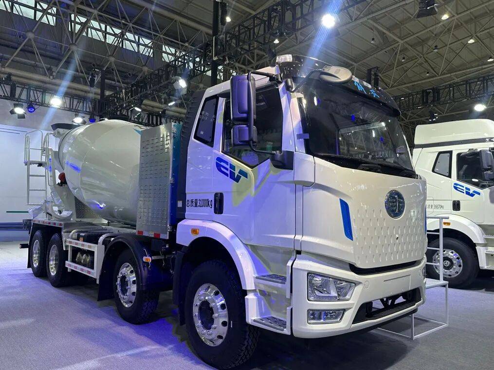 2025武漢車展超50輛展車搶先看!新老勢力同臺誰更強?