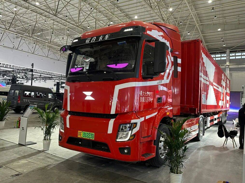 2025武漢車展超50輛展車搶先看!新老勢力同臺誰更強?