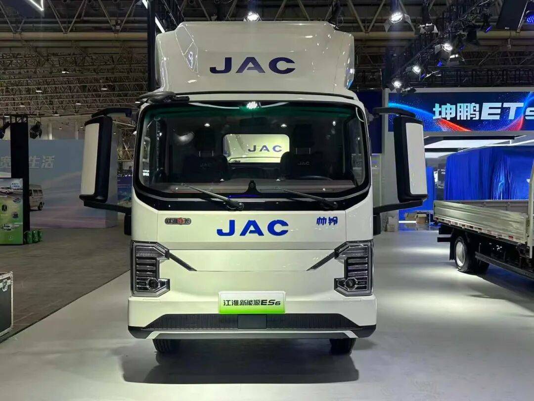 2025武漢車展超50輛展車搶先看!新老勢力同臺誰更強?