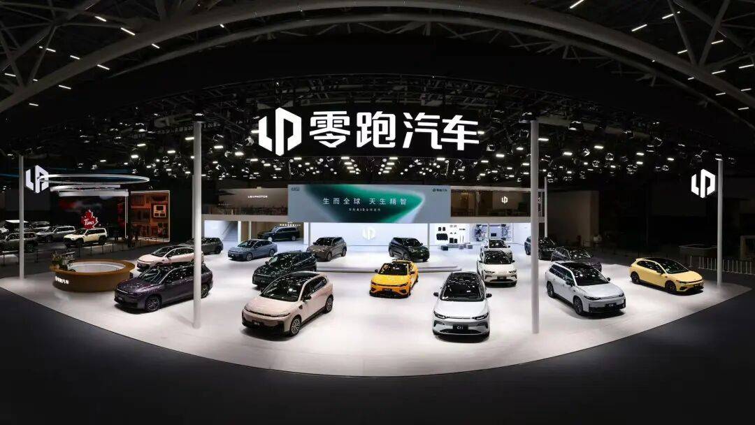 激光雷達+8650芯片,價格僅“接近10萬”!零跑A10,這是真要殺瘋