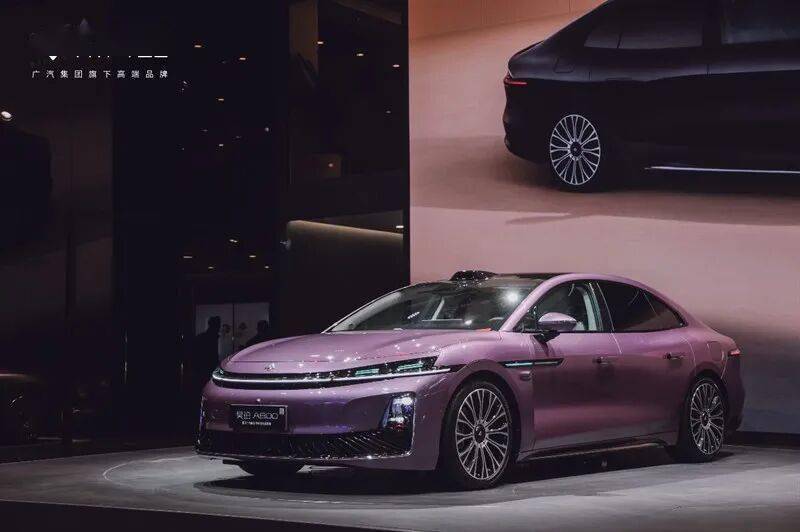 華系雙智旗艦轎車 廣汽昊鉑A800內飾首發,為高速L3商用沖刺