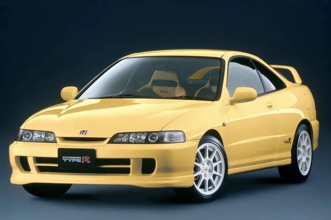 重溫一下DC2,這次的身份是本田MH改裝比賽的獎(jiǎng)品