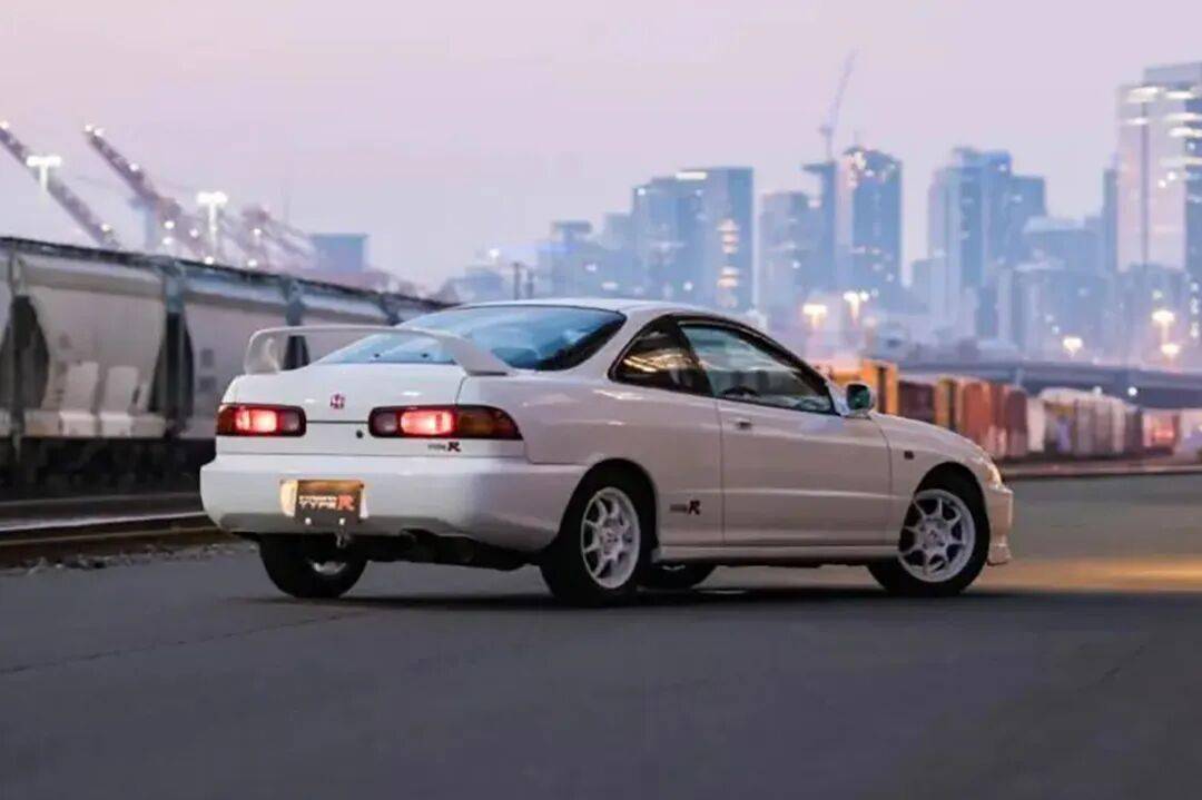 重溫一下DC2,這次的身份是本田MH改裝比賽的獎(jiǎng)品