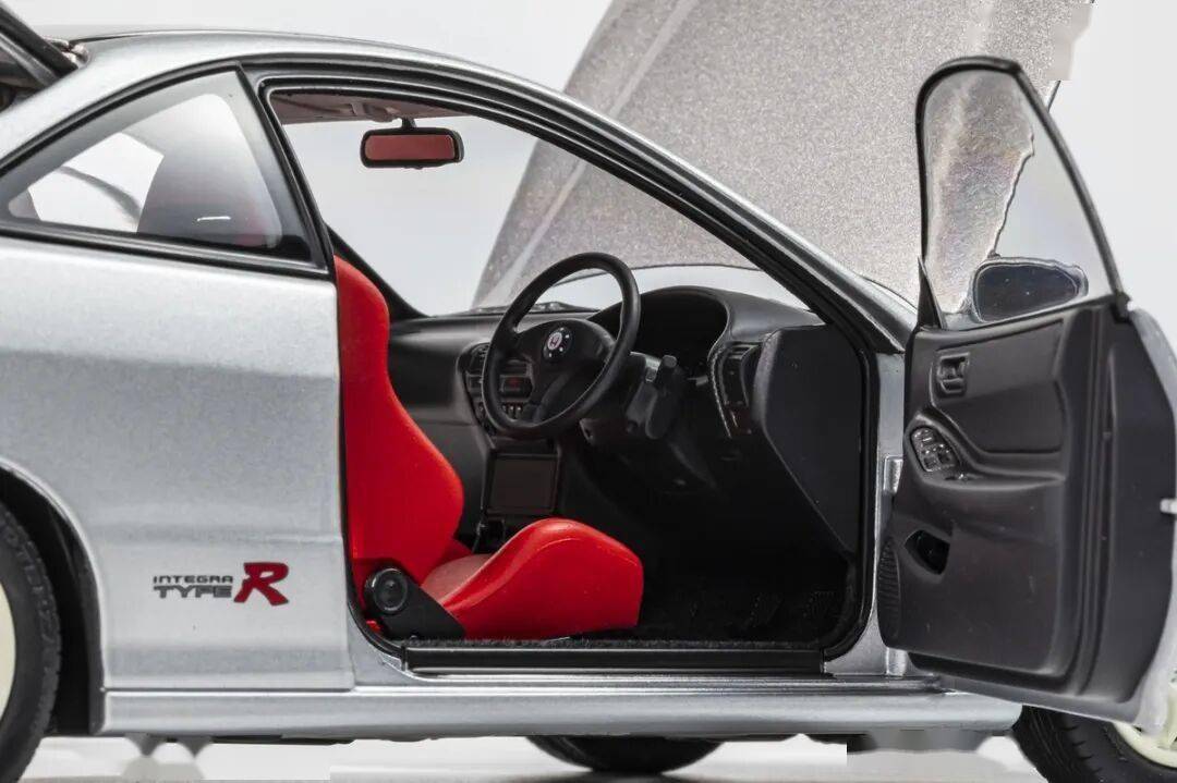 重溫一下DC2,這次的身份是本田MH改裝比賽的獎(jiǎng)品