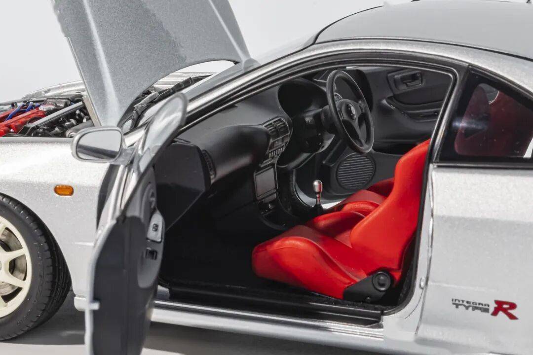 重溫一下DC2,這次的身份是本田MH改裝比賽的獎(jiǎng)品