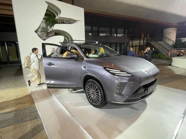 置換價13.49萬元起,星途ET5:飛魚底盤+獵鷹700,沖不沖?