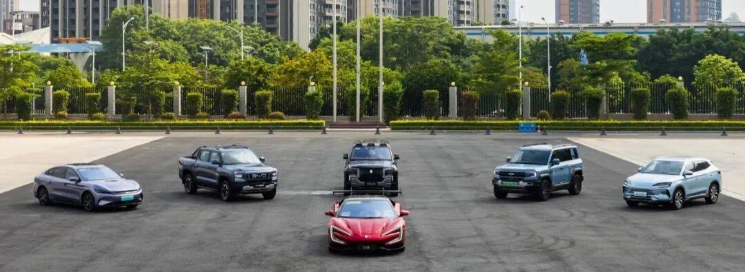 多家車企年度目標完成率已超90% 車市第二梯隊開啟 “三國殺”