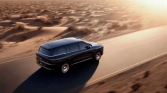 為9系亂戰畫上完美句號!智己LS9只做一件事:給30萬級大六座SUV市場一個滿分答案